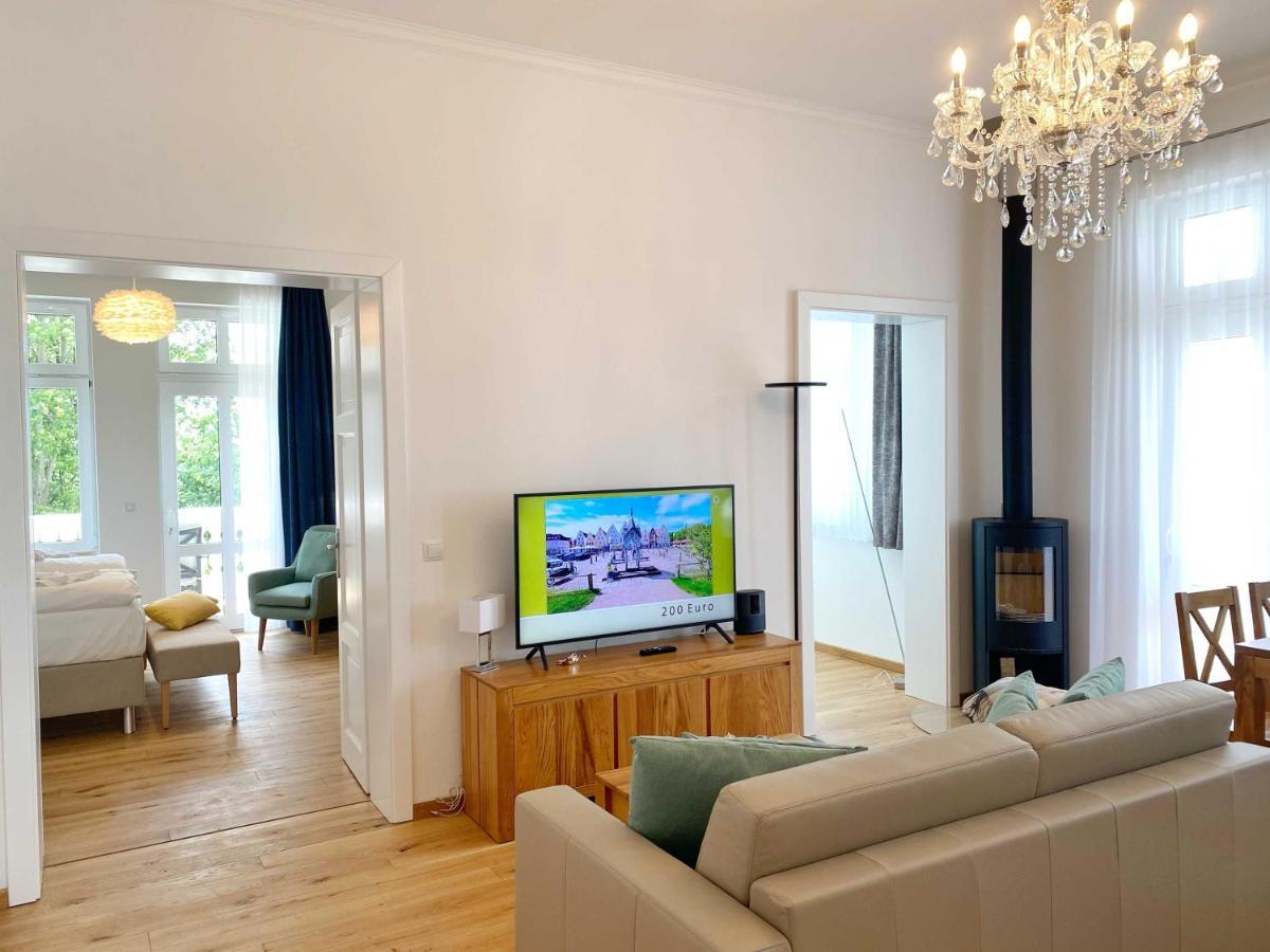 Villa Jenny - Ferienappartement 1 Mit Meerblick Sassnitz Zewnętrze zdjęcie